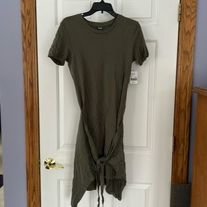 NWT Roots cotton dress. Size XS